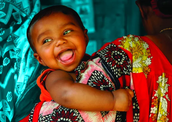Les Grandes Etapes Du Developpement De Votre Bebe A 9 Mois Unicef Belgique