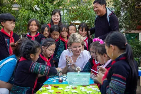 Koiningin Mathilde - UNICEF Vietnam - Onderwijsproject